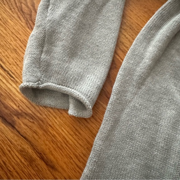 Oversized Sweater - Picture 4 of 4